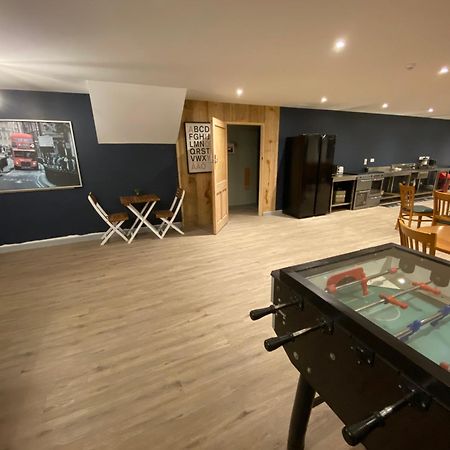 Luxury Cosy Carriage With Electric Private Hot Tub Apartment Hereford Exterior photo